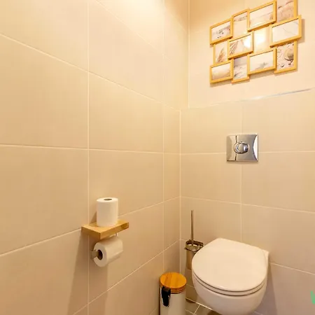 Cosy With Balcony -6p-proche Paris Apartamento *