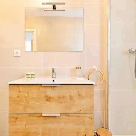 Appartement Cosy With Balcony -6p-proche Paris