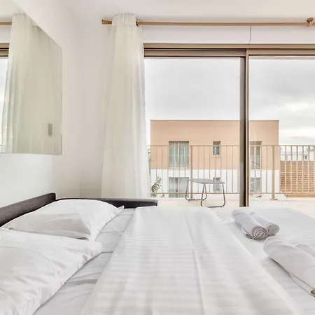Cosy With Balcony -6p-proche Paris