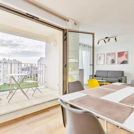 Cosy With Balcony -6p-proche Paris *