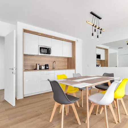 Apartment Cosy With Balcony -6p-proche Paris