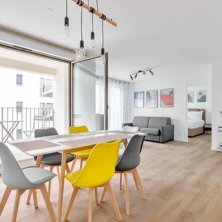 Cosy With Balcony -6p-proche Paris *