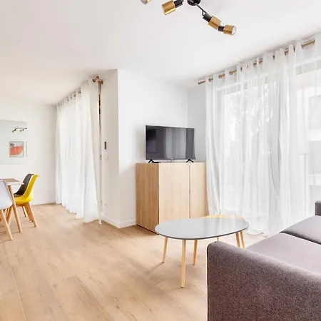 Apartment Cosy With Balcony -6p-proche Paris *